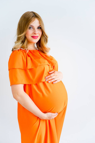 A pregnant woman - Valokuva, kuva