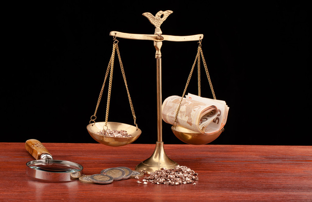 para, Büyüteç ve adaletin terazisi - Fotoğraf, Görsel