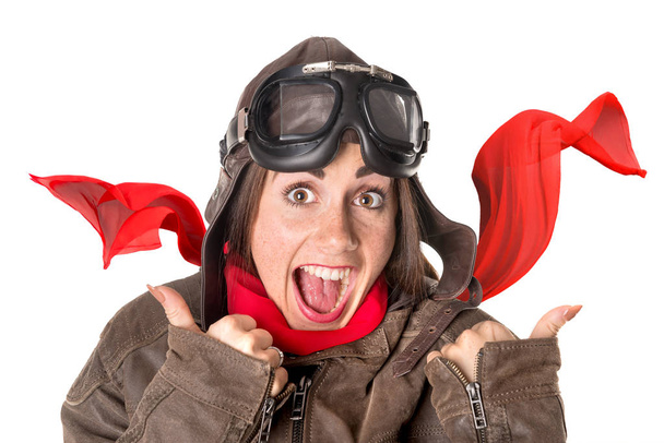 Chica divertida en equipo de aviador
 - Foto, imagen
