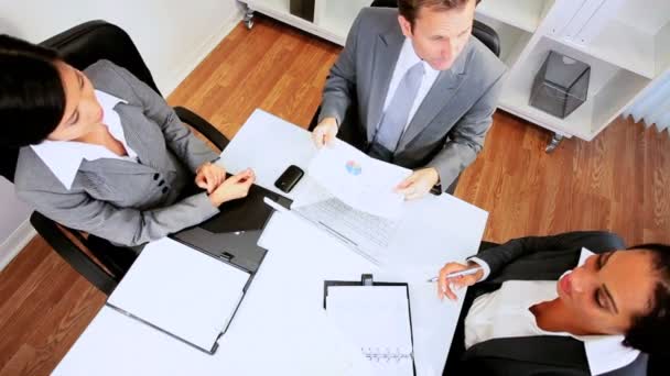 Business Consultants Office kokous
 - Materiaali, video