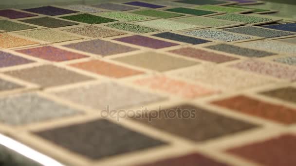 Color de la muestra del material para techos
 - Imágenes, Vídeo
