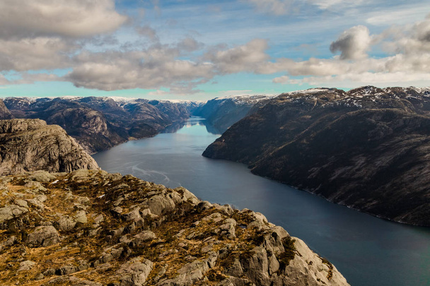 lysefjord von preikestolen, stavanger, norwegen - Foto, Bild