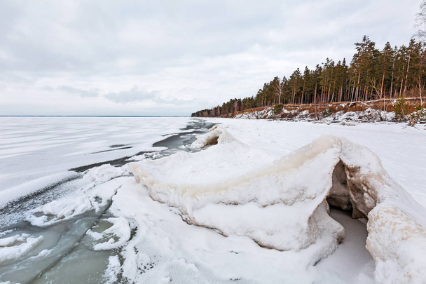 Winter ice landscape on the river. The Ob River, Siberia - Photo, Image