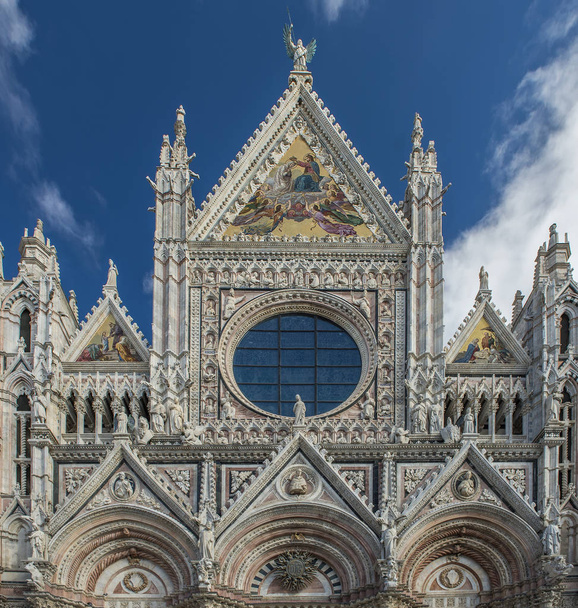close up view of Santa Maria catedral in siena - Fotó, kép