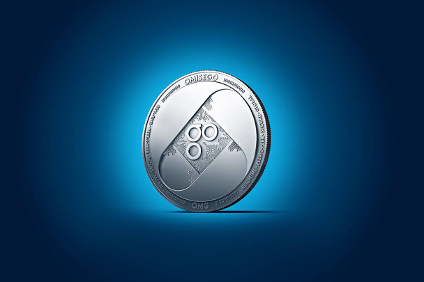 Moneta OMISEGO OMG in argento lucido visualizzata su sfondo blu scuro delicatamente illuminato. rendering 3D (nuova moneta virtuale
) - Foto, immagini