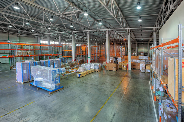 Bonded warehousing, temporary storage goods under customs control. - Photo, Image