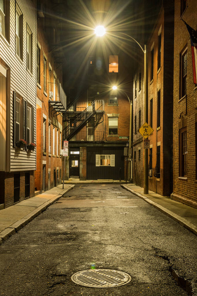 Empty Street at Night in Boston - Foto, immagini