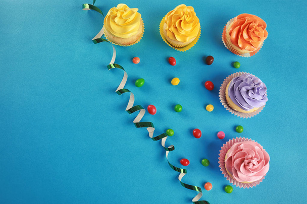Tasty festive cupcakes  - Foto, Imagem