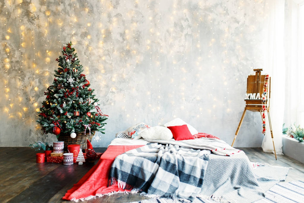 Interior room decorated in Christmas style - Foto, Bild
