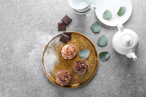 Composition with tasty chocolate cupcakes  - Fotografie, Obrázek