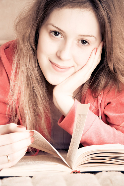 Young woman with book - Zdjęcie, obraz