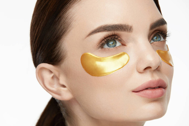 Woman Beauty Face With Mask Under Eyes - Фото, изображение
