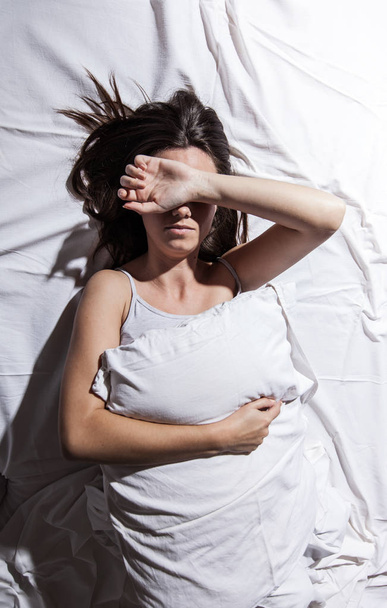 álmatlanság depressziós nő - Fotó, kép