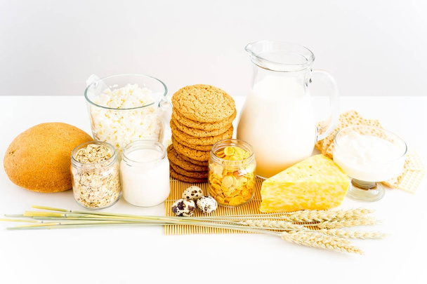 Oatmeal cookies with milk - Фото, зображення