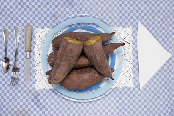 oven sweet potatoes - Foto, immagini