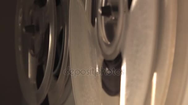 Spinning reels zbliżenie 2 - Materiał filmowy, wideo