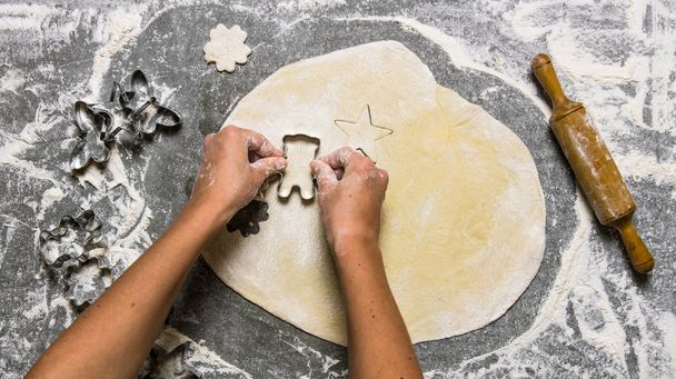 Preparation of the dough . Making cookies from fresh dough .  - Φωτογραφία, εικόνα