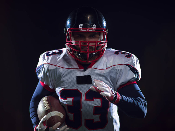 portrait of confident American football player - Foto, Imagem