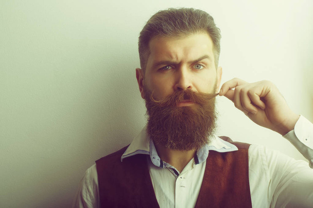 bearded man, brutal caucasian hipster with serious face - Φωτογραφία, εικόνα