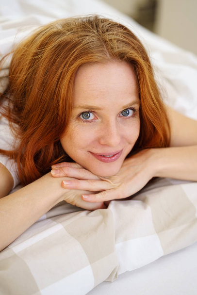 Young redhead woman - Zdjęcie, obraz