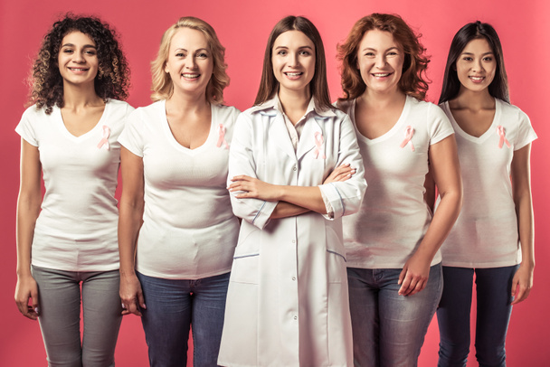 Mujeres contra el cáncer de mama
 - Foto, Imagen