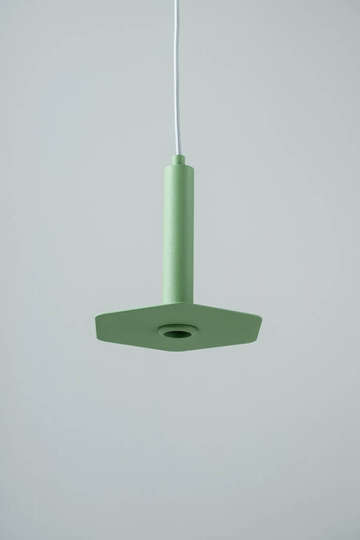 Metal hanging green lamp - Foto, afbeelding
