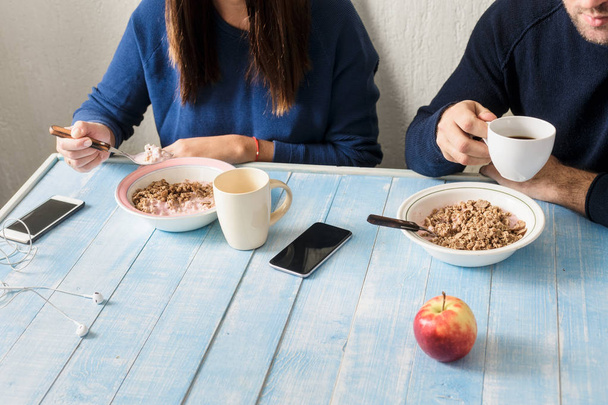 Couple eating healthy breakfast  - Φωτογραφία, εικόνα