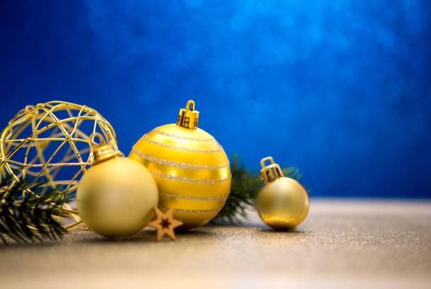 Christmas background with christmas balls - Foto, afbeelding