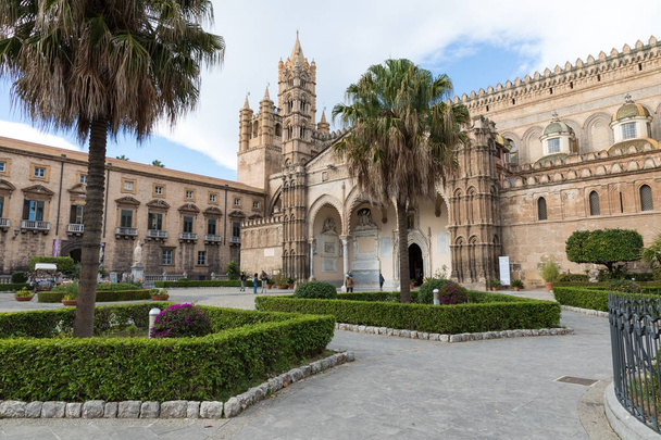 Kathedrale von Palermo (Metropolitankathedrale der Übernahme von v - Foto, Bild