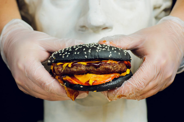 burger on black background - Φωτογραφία, εικόνα
