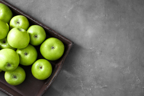 fresh green apples - Foto, immagini