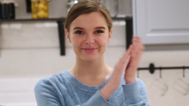 Applauding, Clapping Young Beautiful Woman for Success - Felvétel, videó