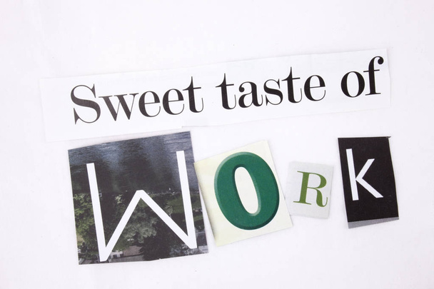 Слово написання тексту, що показує концепцію солодкого смаку роботи Робота, зроблена з різних журнальних газетних листів для бізнес-концепції на білому тлі з копіювальним простором
 - Фото, зображення