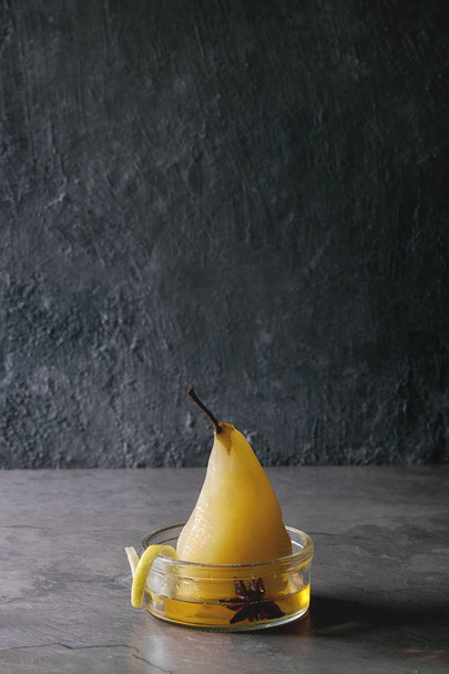 Pear in wine - Фото, изображение