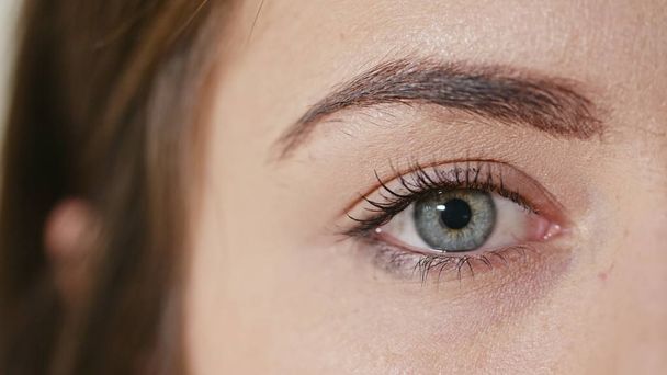 Human Eye with the Pupil Constriction - Valokuva, kuva