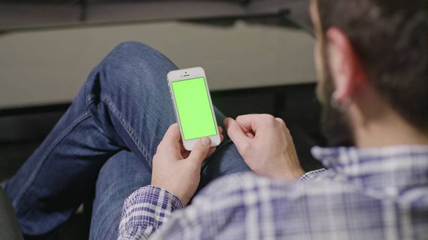 Hombre de teléfono pantalla verde
 - Foto, imagen