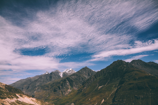 szép festői táj fenséges hegyek az indiai Himalája, Rohtang-hágó - Fotó, kép