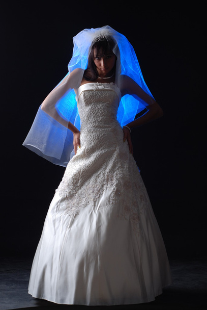 fiatal menyasszony - Fotó, kép