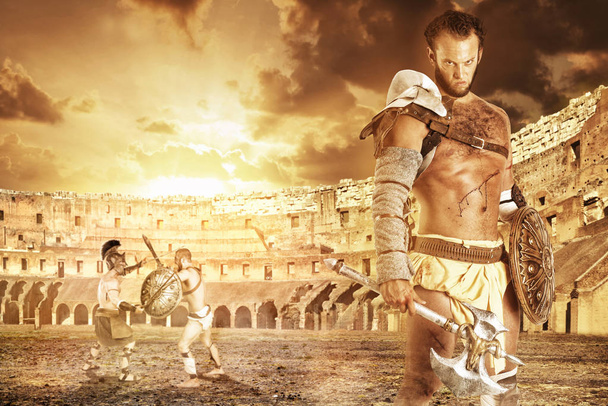 Gladiátor az arénában - Fotó, kép