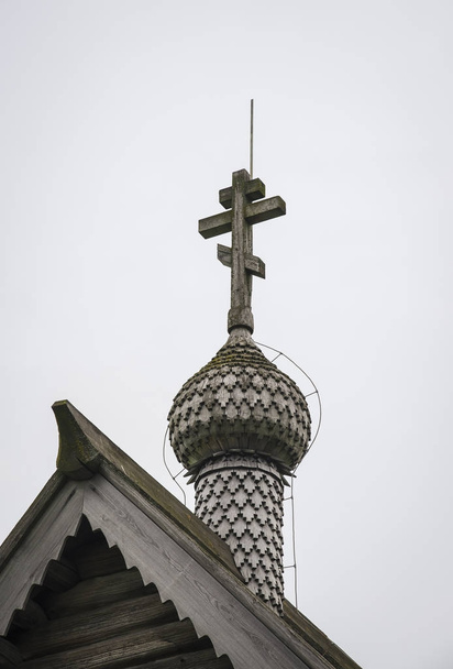Houten kerk op het eiland Kizji Onegameer, Rusland - Foto, afbeelding