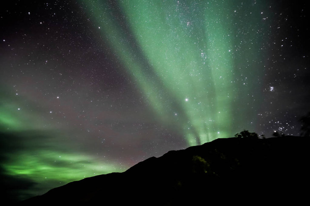 Luces boreales sobre Islandia - Foto, Imagen