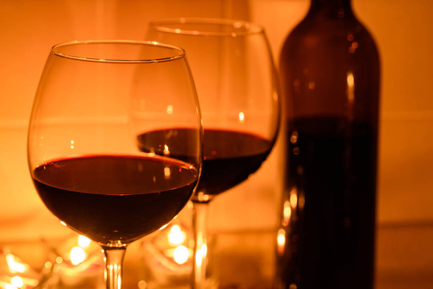 Romantic background with glasses of wine - Foto, Imagem
