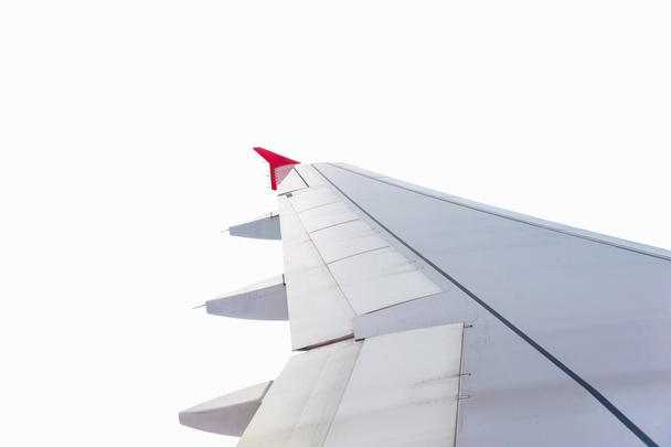 Αεροπλάνο πτέρυγα που απομονώνονται σε λευκό φόντο με διαδρομή αποκοπής - Φωτογραφία, εικόνα