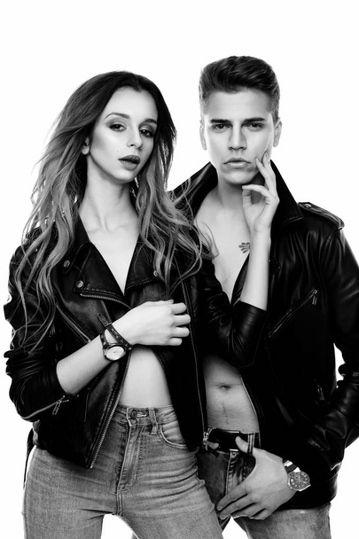 Fashion shoot of a sexy couple - black and white picture - Foto, imagen