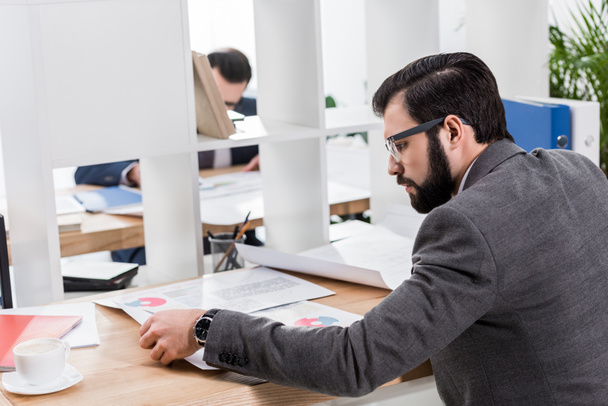 businessman working with documents at table in office - Foto, Imagem