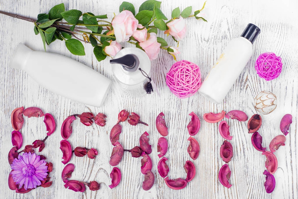 Beauty cream lotion flowers - Foto, Imagen