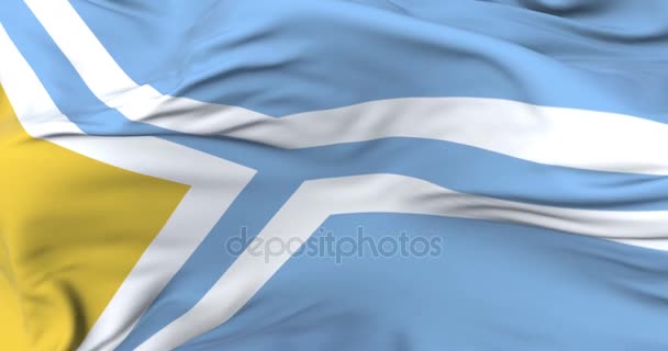 Bandera de Tuva ondeando al viento en lento con el cielo azul, bucle
 - Imágenes, Vídeo