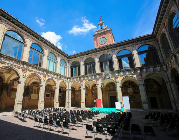 Болонський університет в Італії - Фото, зображення