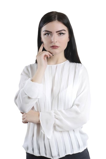 молода бізнес-леді брюнетка біла блузка ізольована
 - Фото, зображення