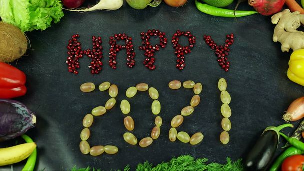 Stop-motion-video van Happy 2021 fruit - Foto, afbeelding